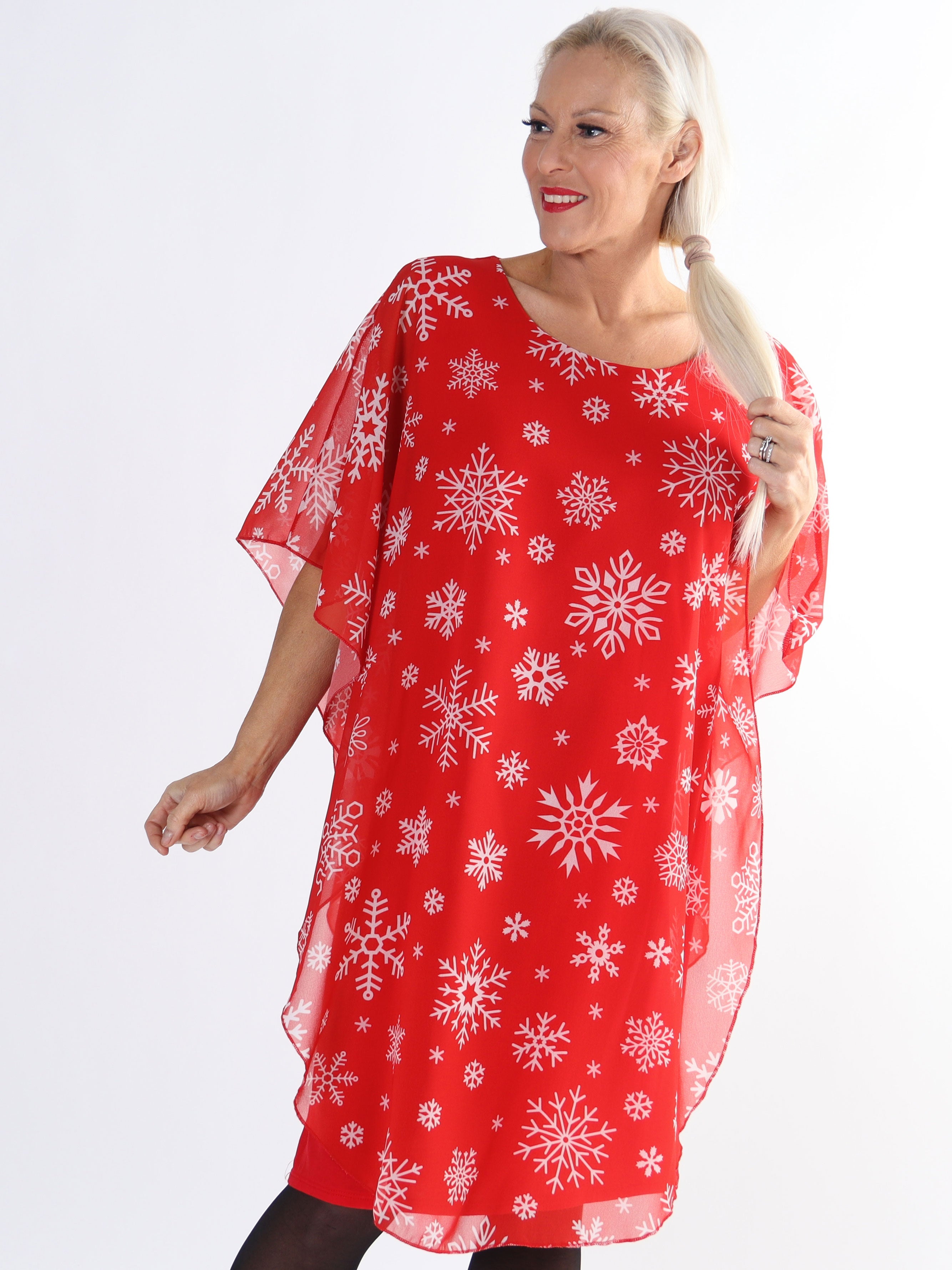 Kenya Snow - Tunikaklänning i plus size med chiffonglager med snöflingor